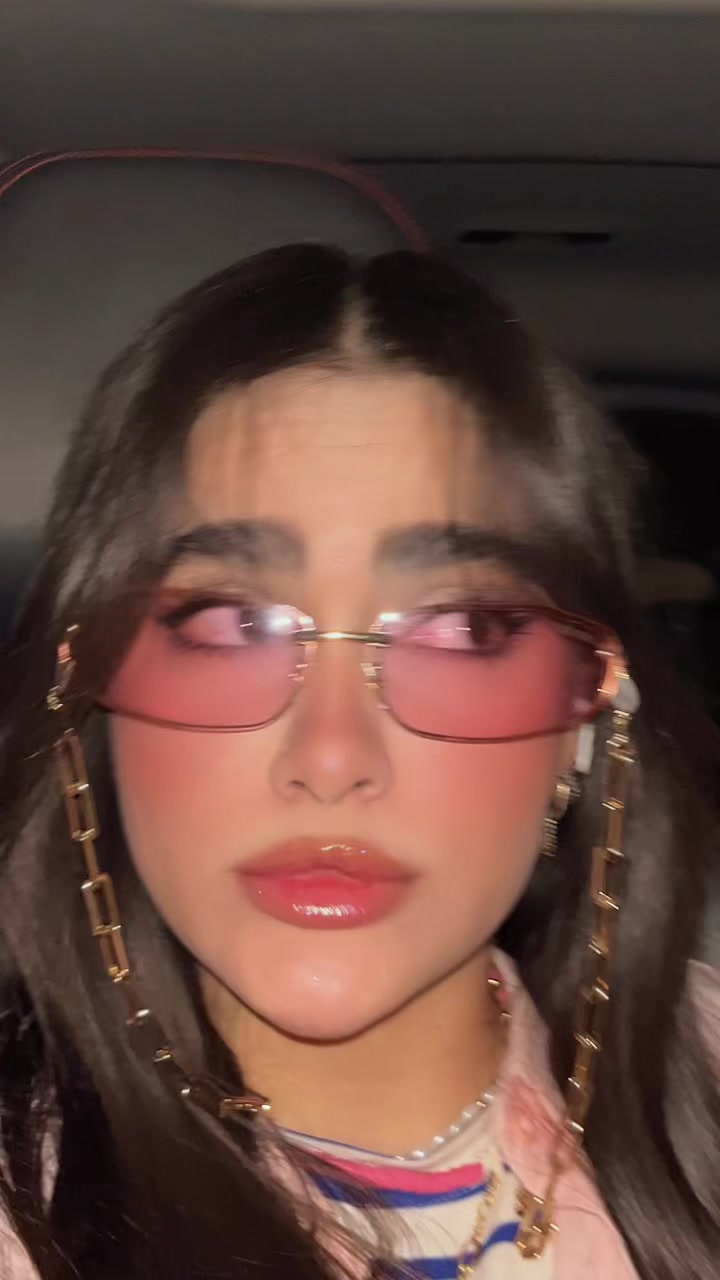@smakamrn