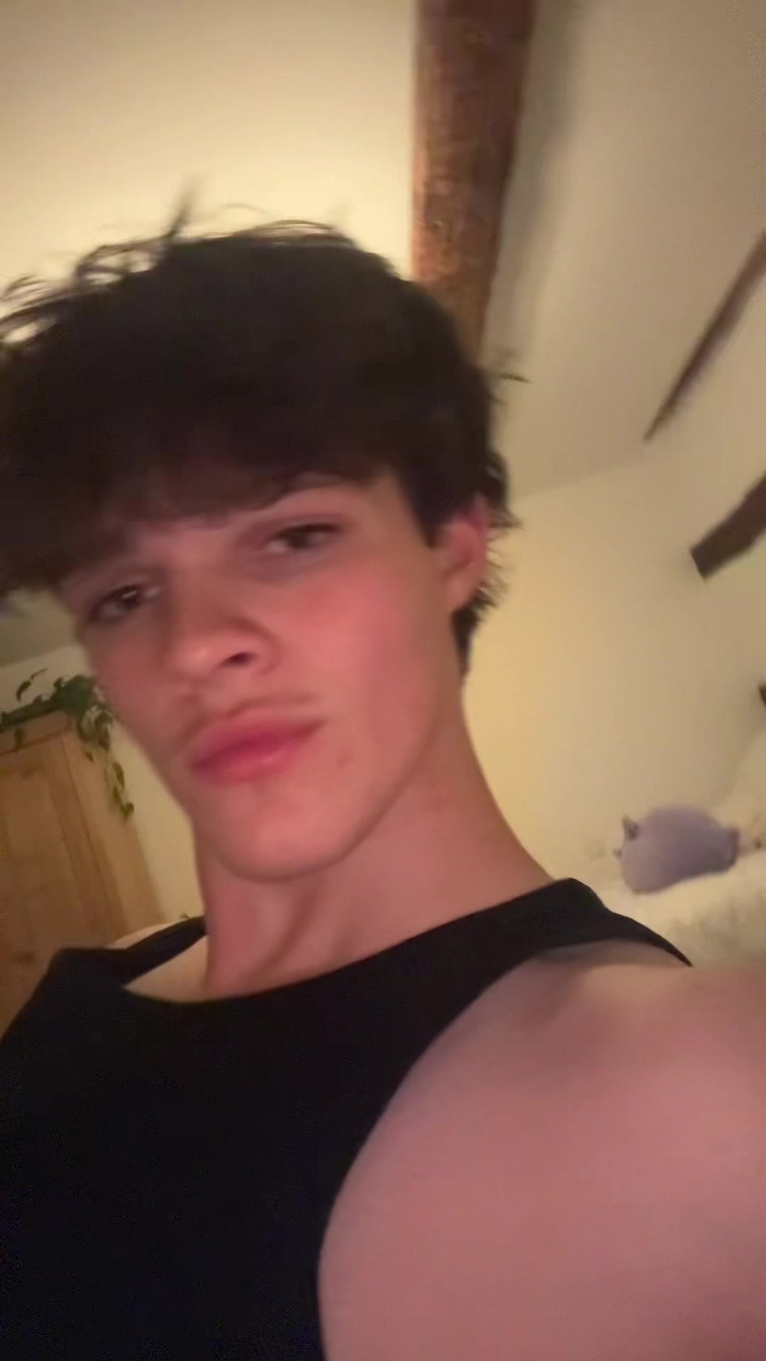 @Anonym