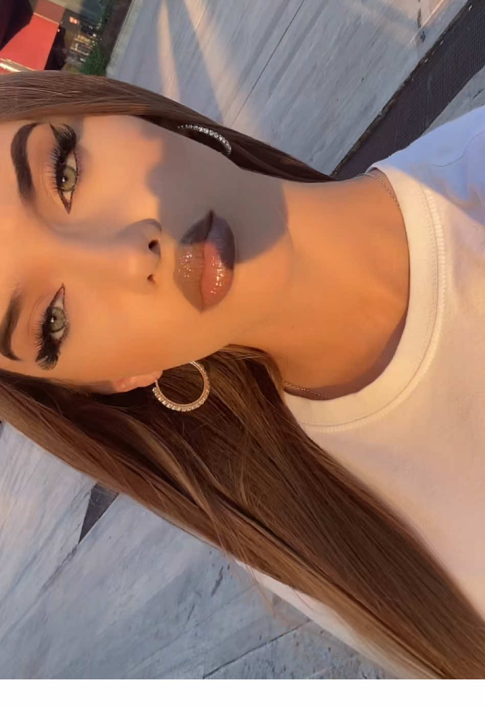 @E'