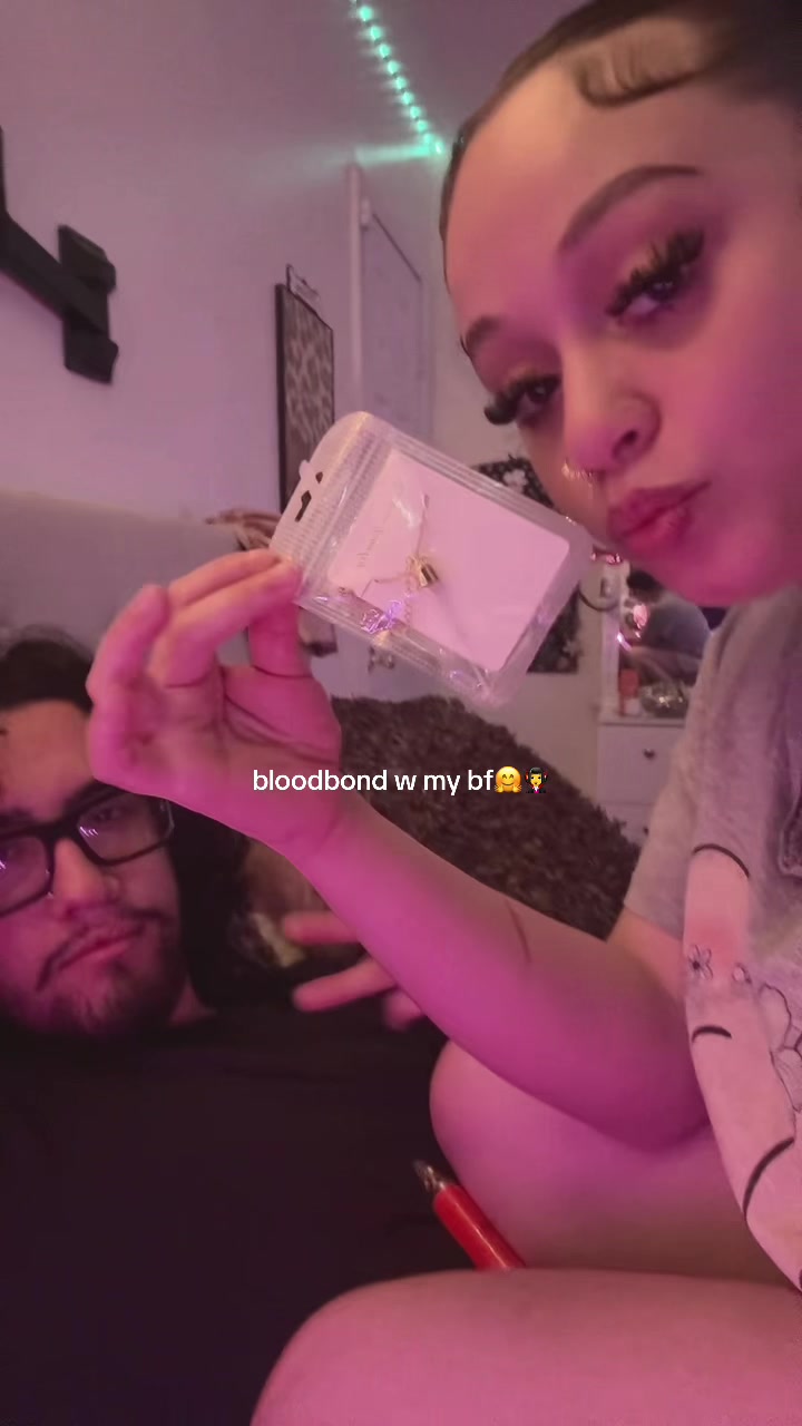 @AALIYAH