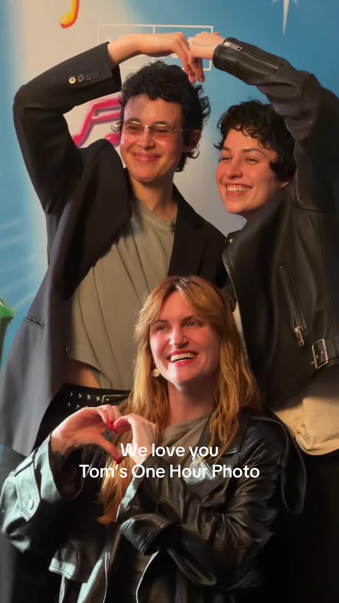 @whereismuna