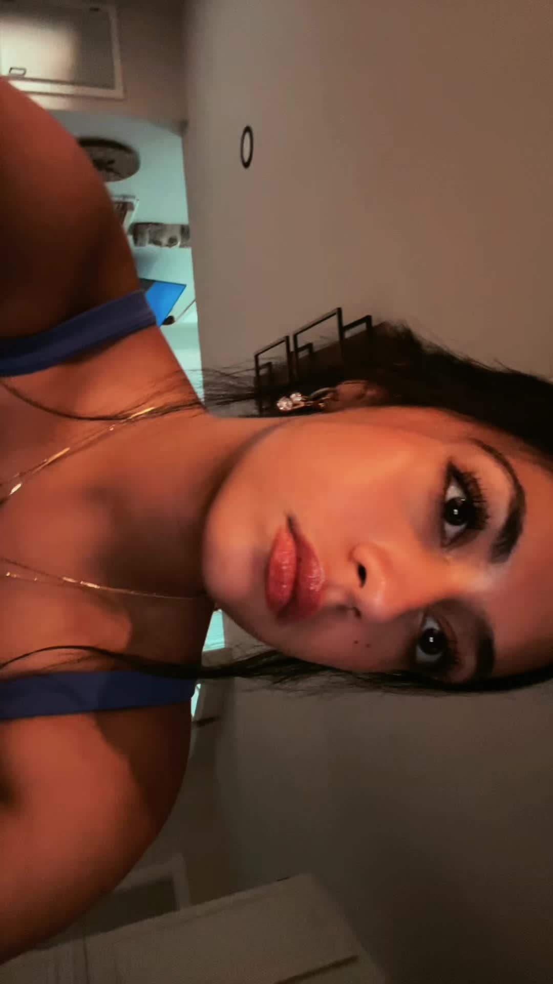 @Sophie ๐