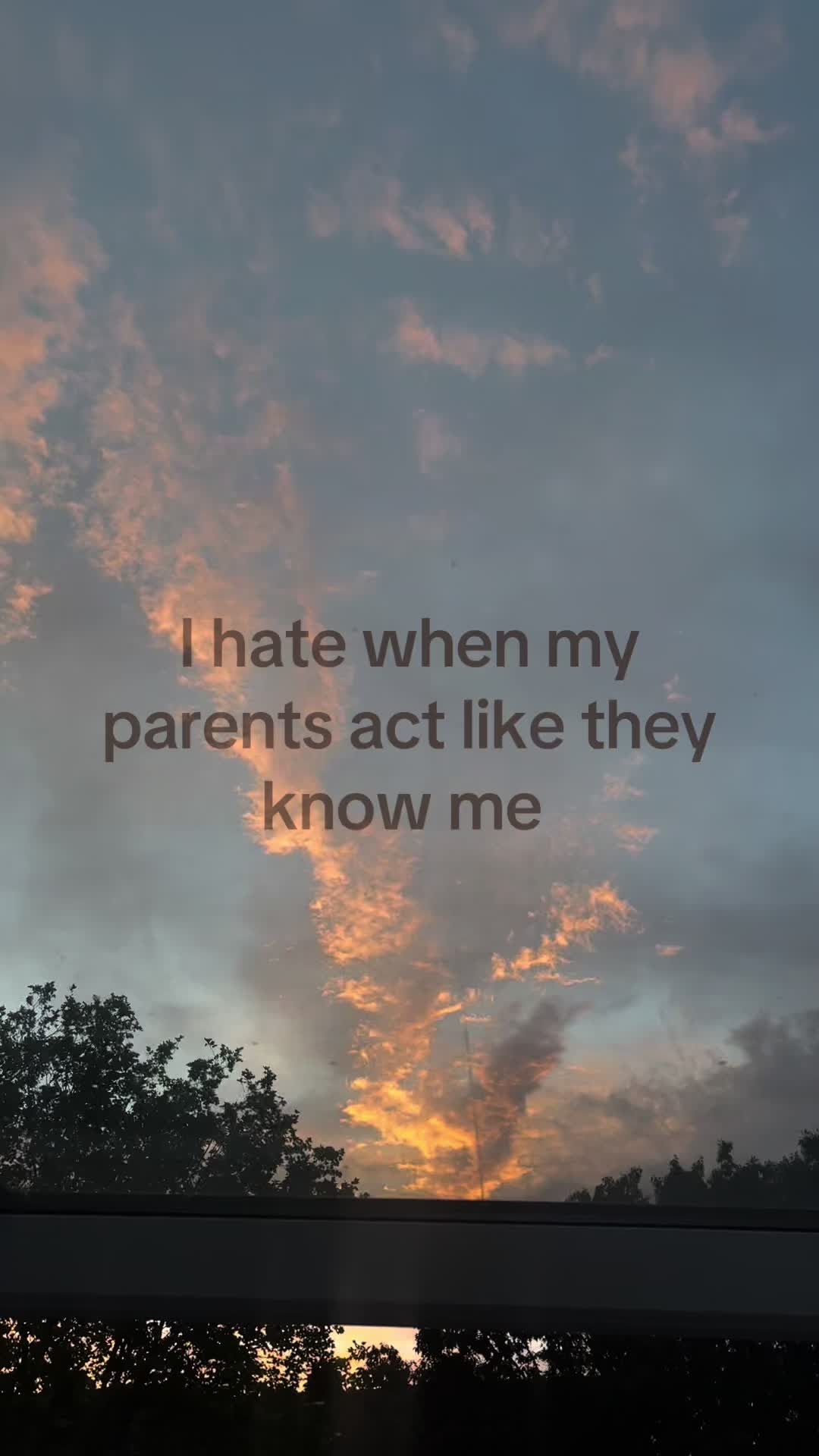 @☘️