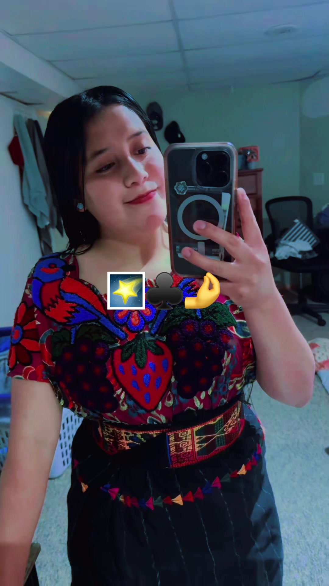 @Melany López