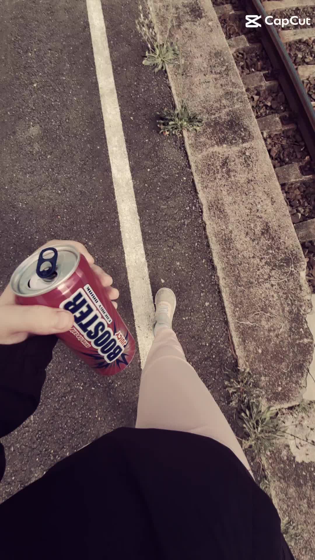 @🦋💀