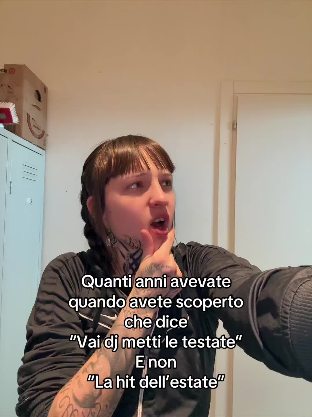 @Skina