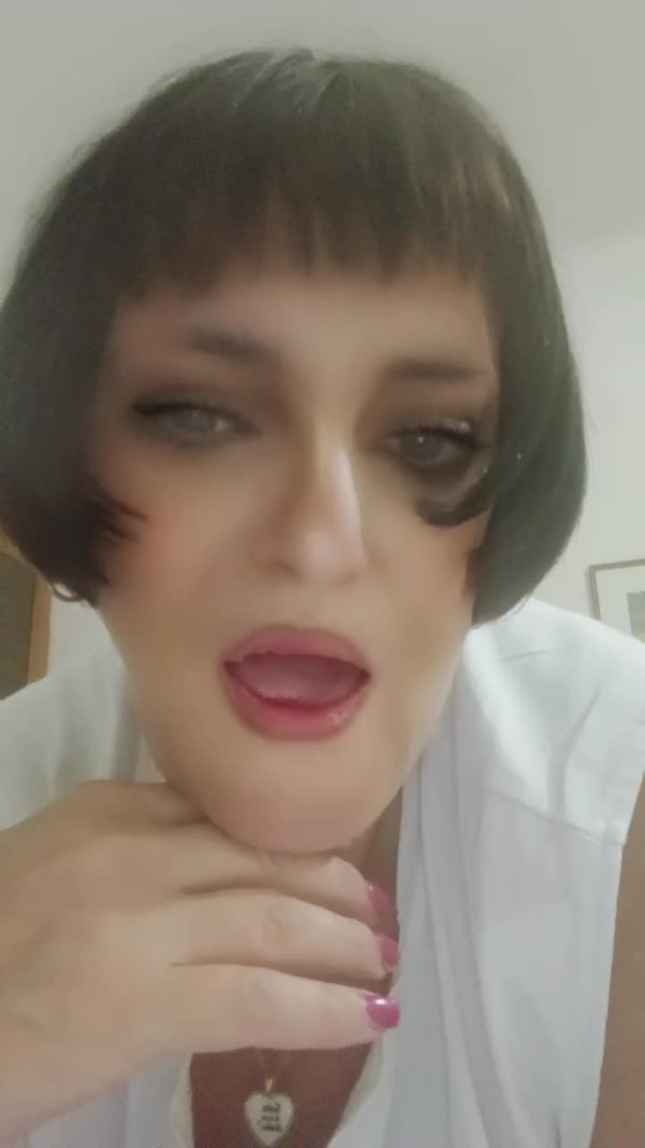 @isabella