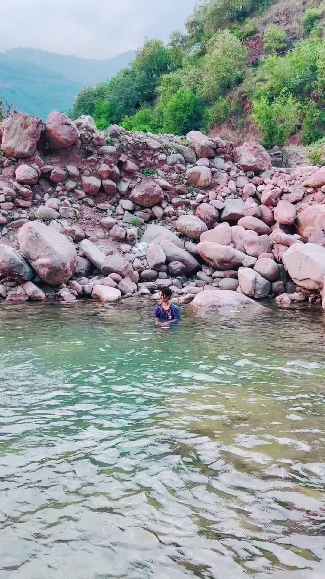 @ZAINU🤍