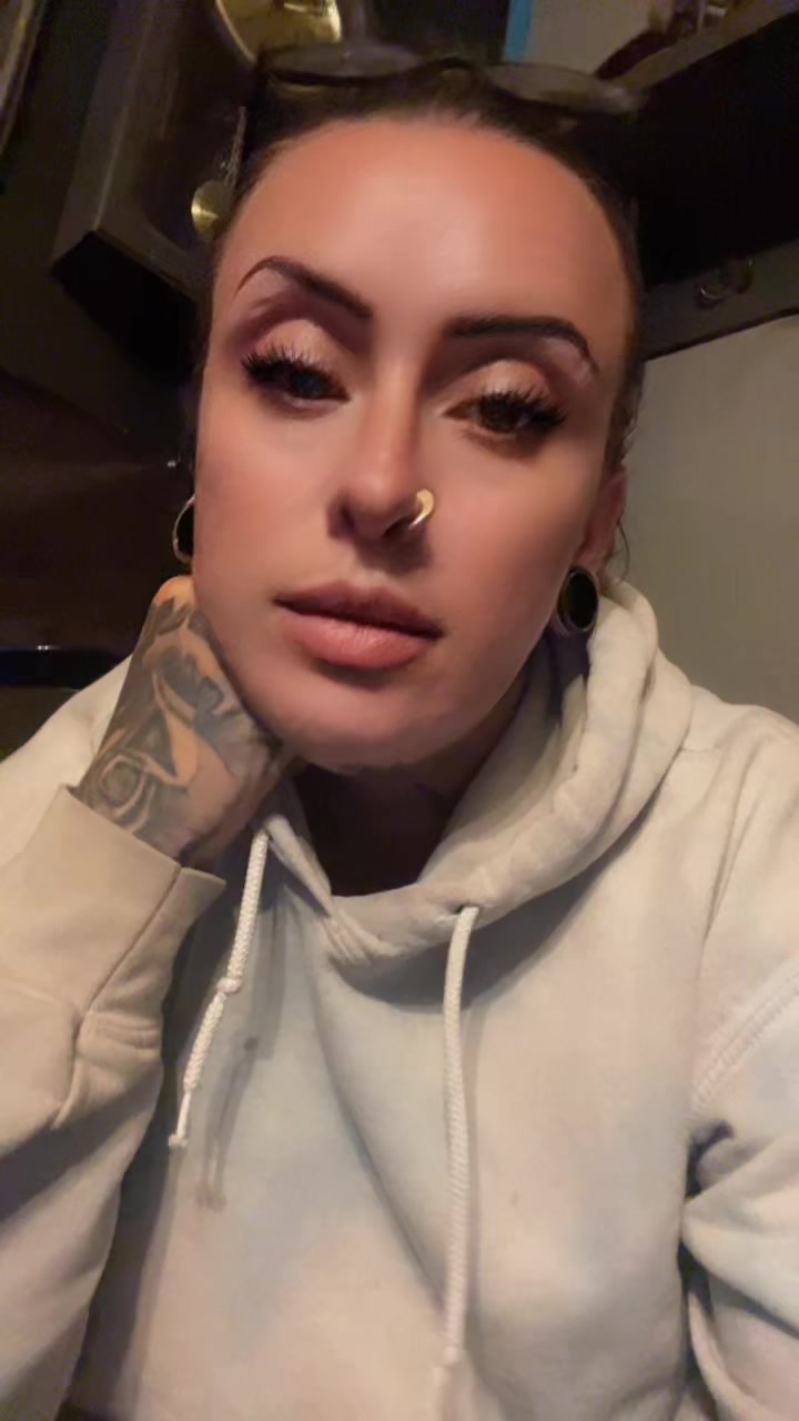 @AshuaJael