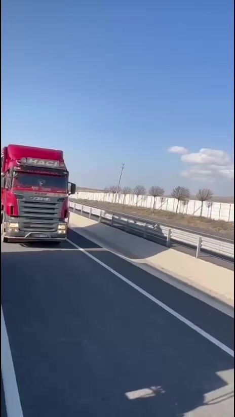 @Halil Üstünel