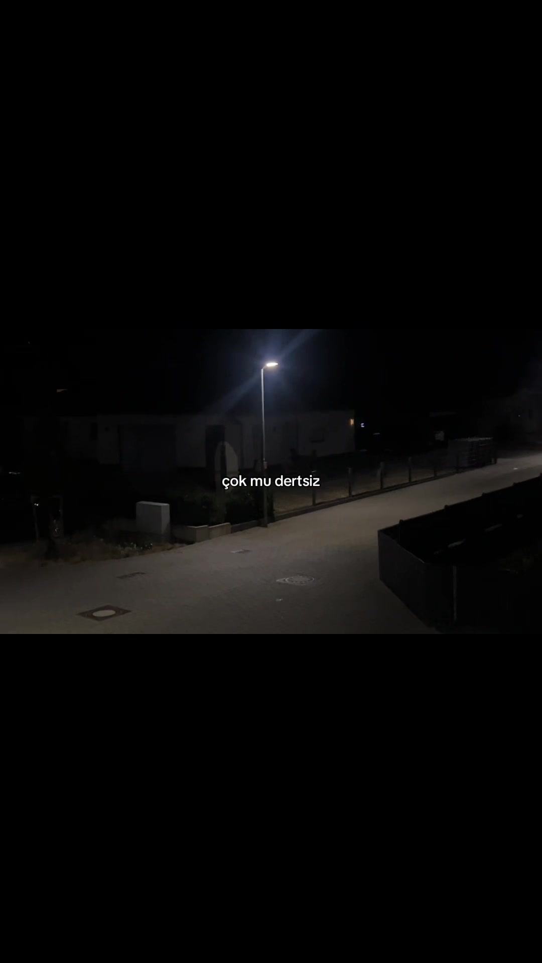 @ℰ.