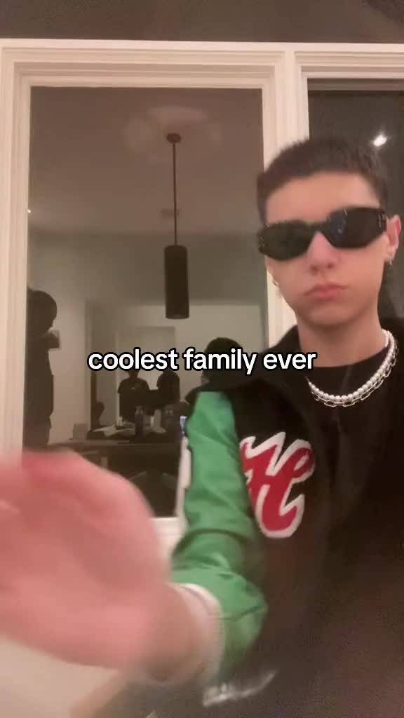 @landonbarkerdaily