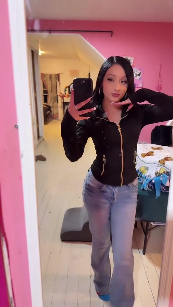 @robloxluvr676