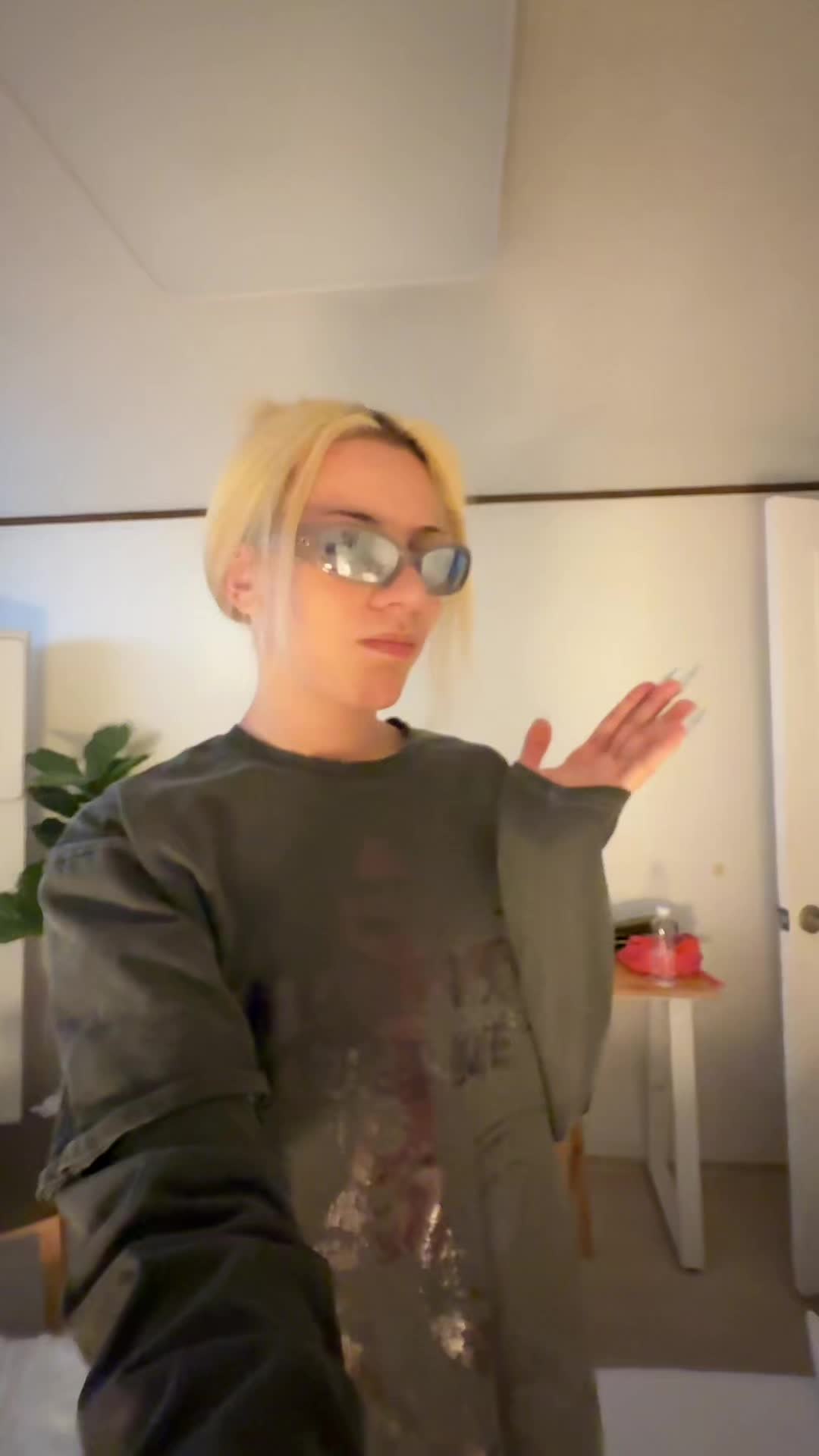 @Mzrou🥢