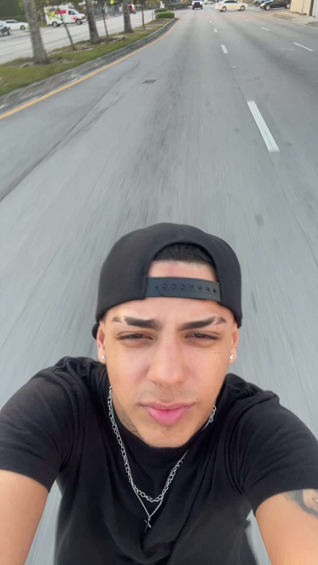 @aalejoo_oficial
