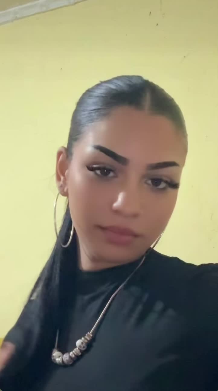 @𝓬𝓻𝓲𝓼𝓽𝓲𝓷𝓪🎀