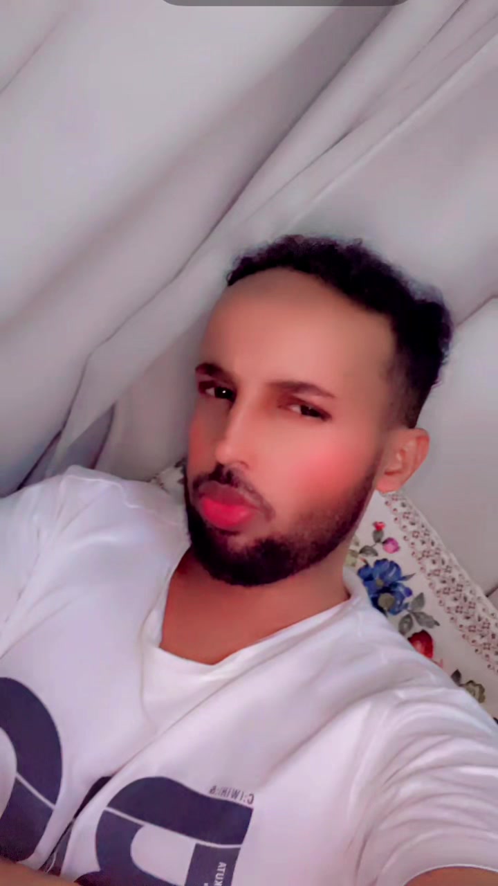 @Ahmed Taajir 🦁 🇲🇾🇸🇴