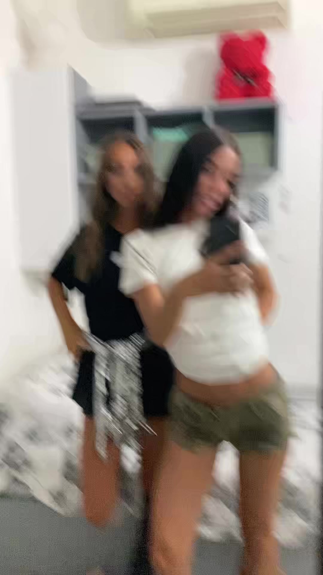 @uzi2801