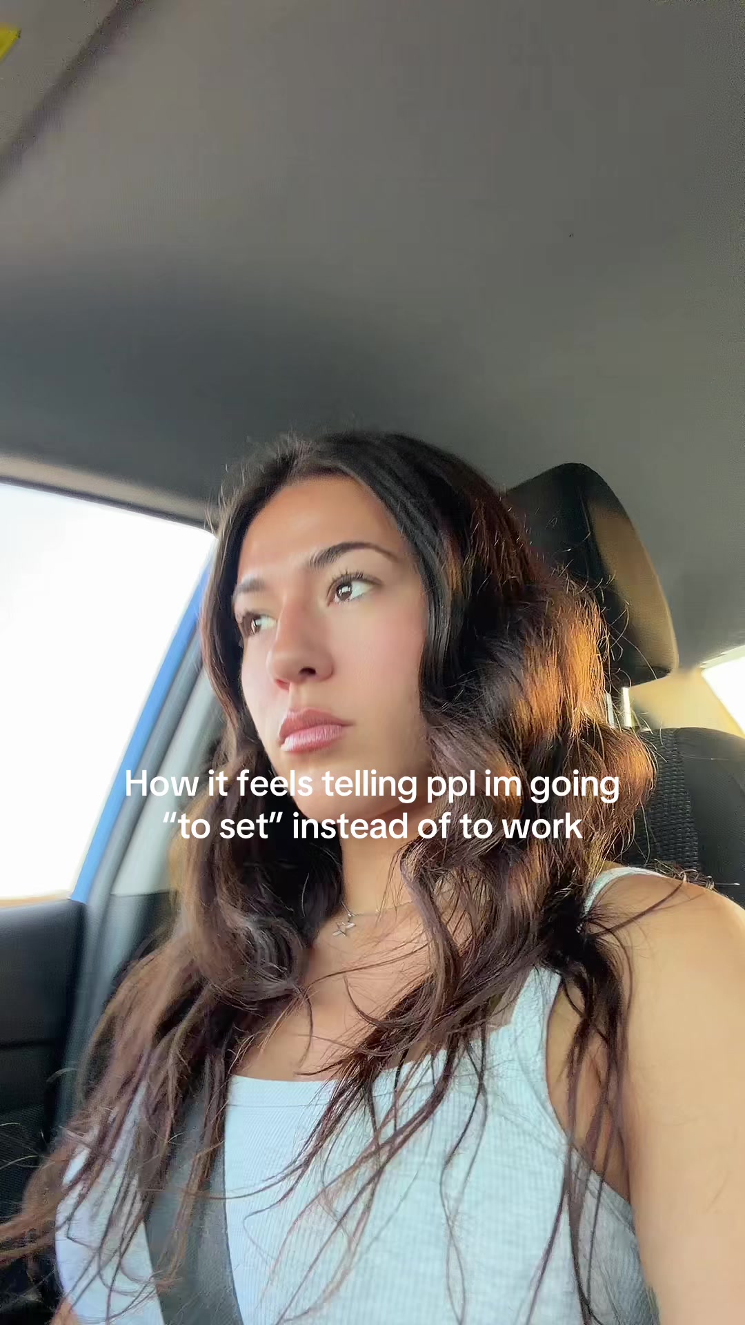 @izzzyeyre