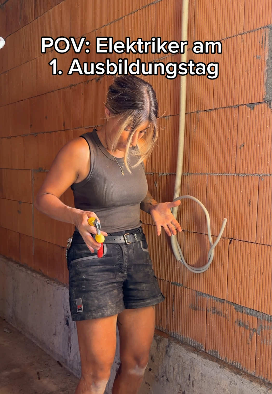 @Tschulique