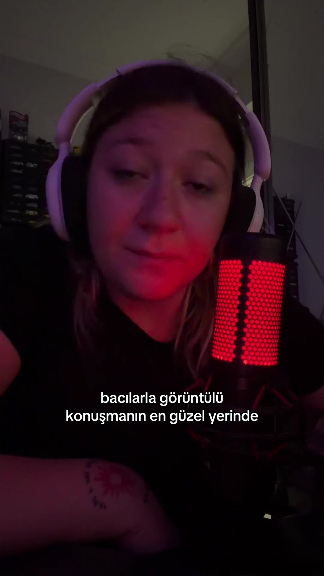 @Cerennzi