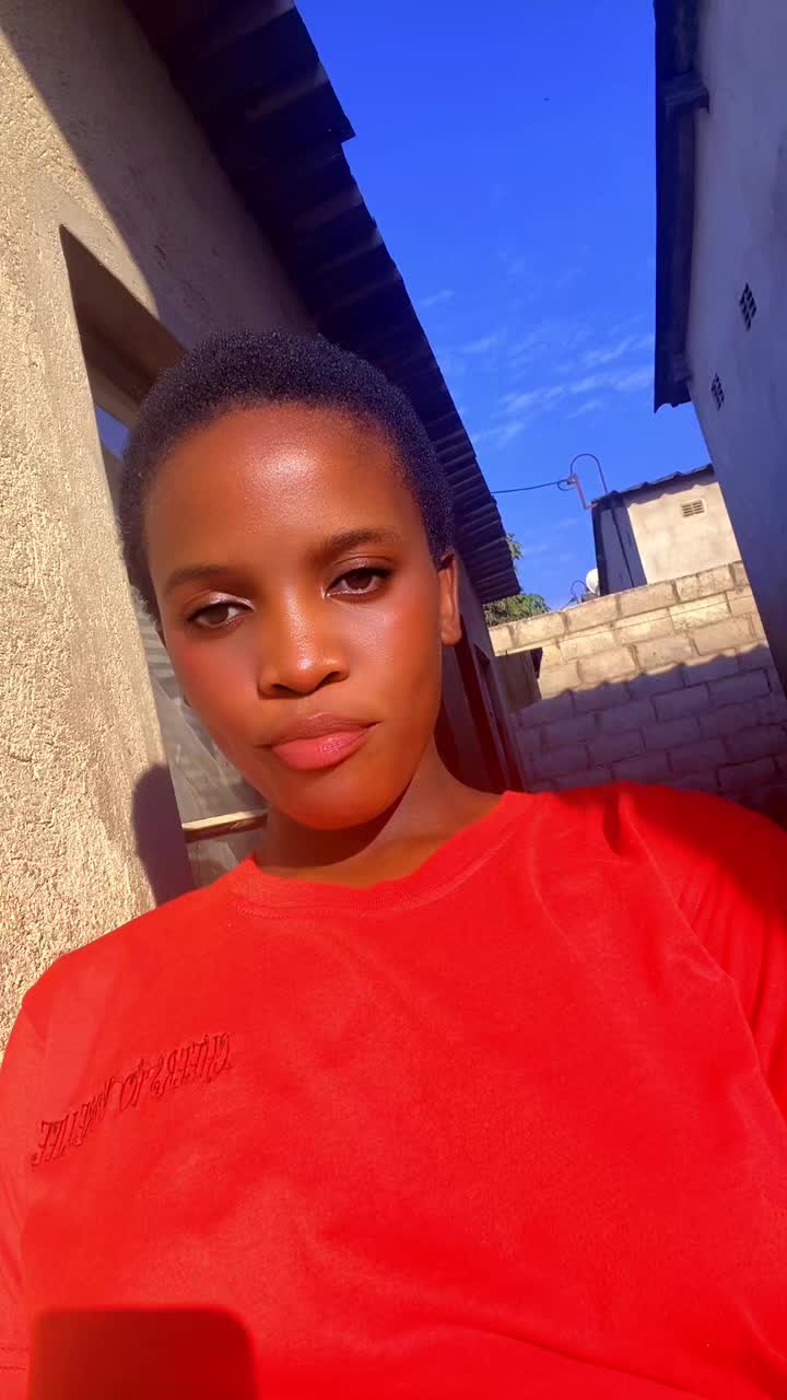 @Zim girl 🌹