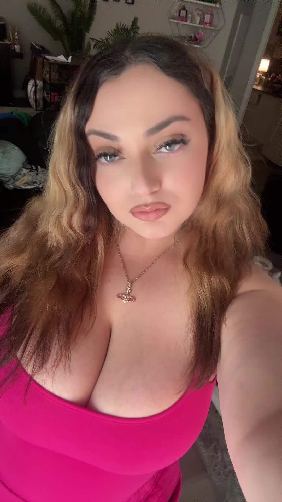@chichi 𖣂