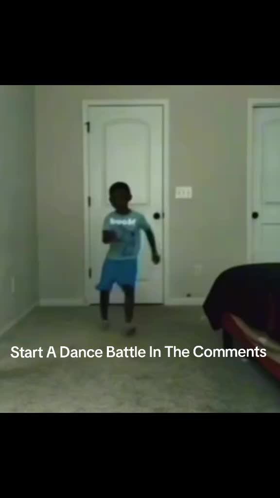 @RyZe Does Dances シ