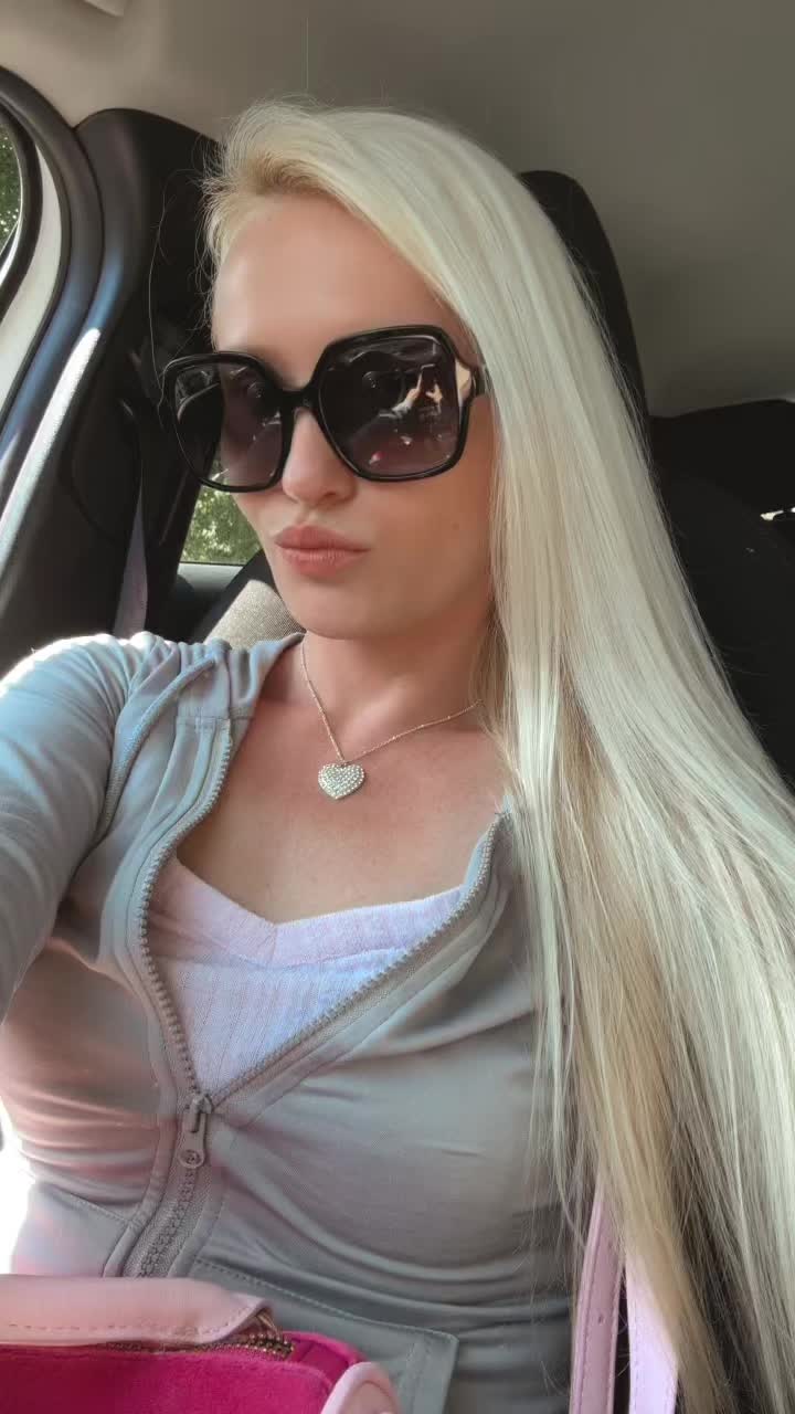@Emily Marie ๐