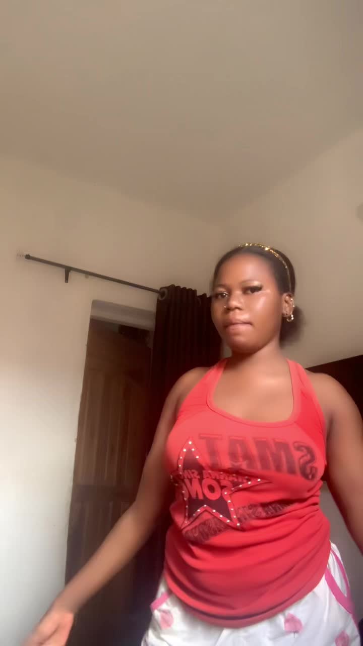 @EMMANUELLA🧚🧚🏼♂️