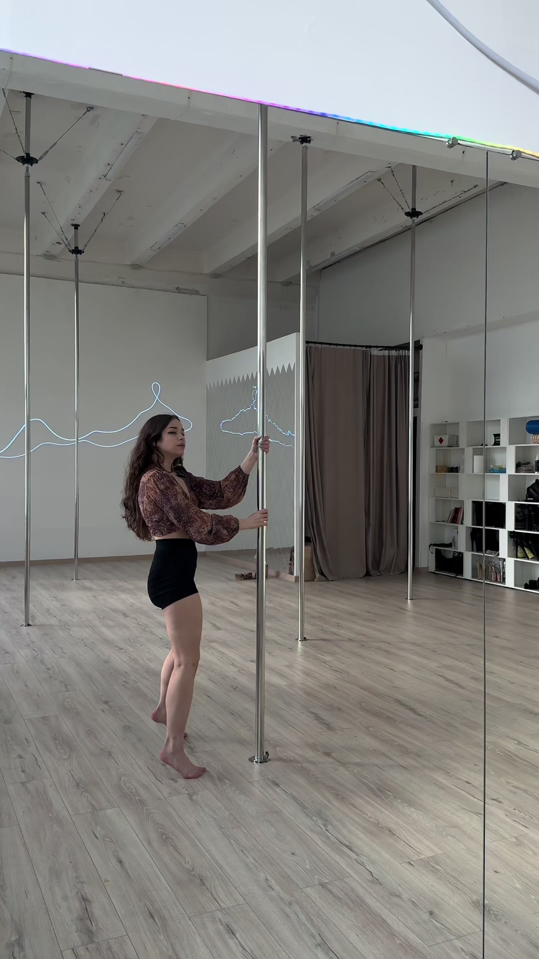 @svuxish