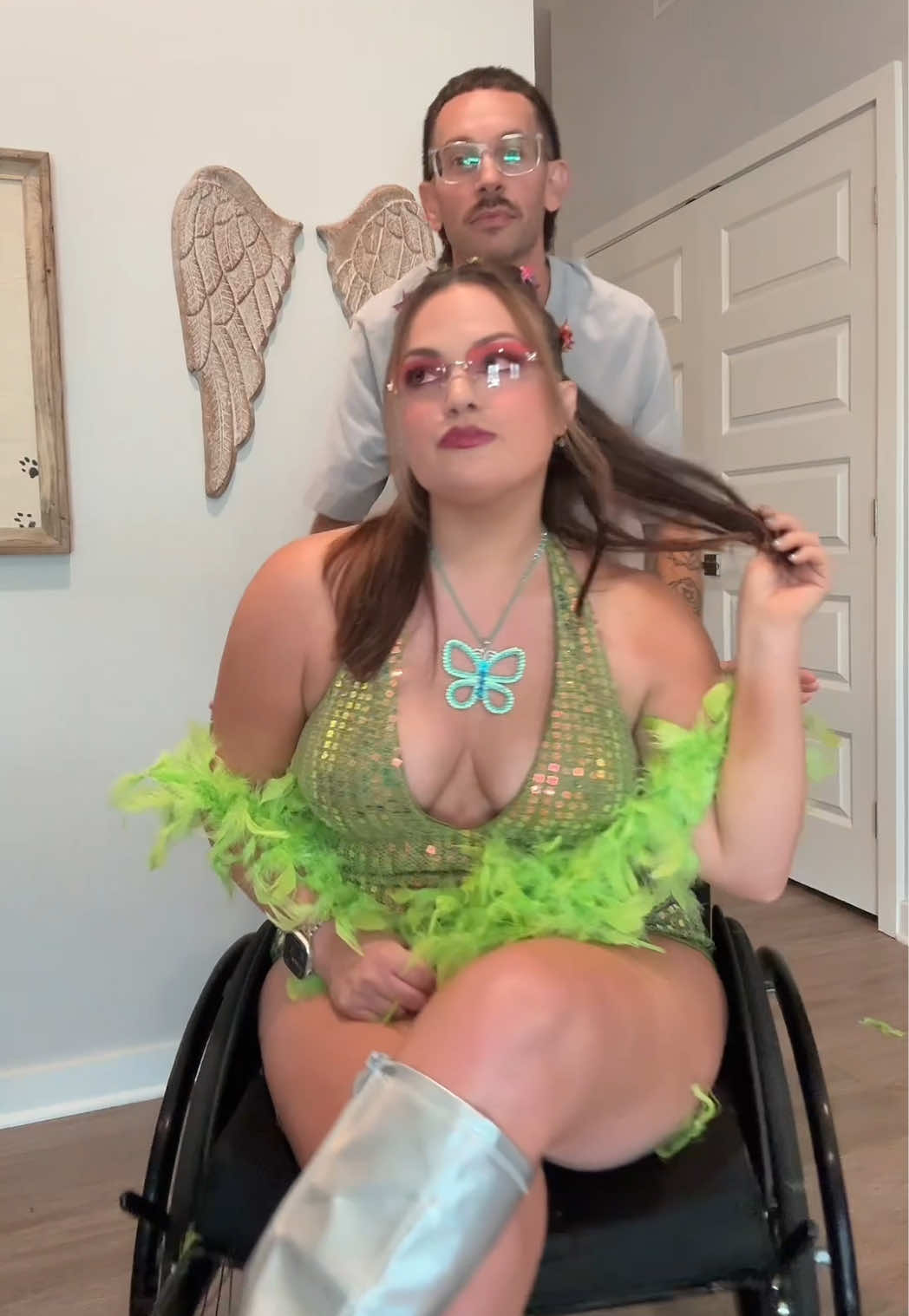 @rollingwithcarly
