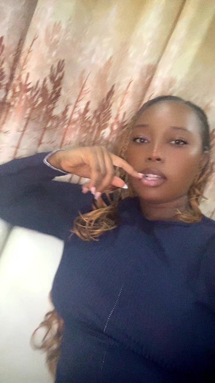 @Hot🥵 Queen👸🏾