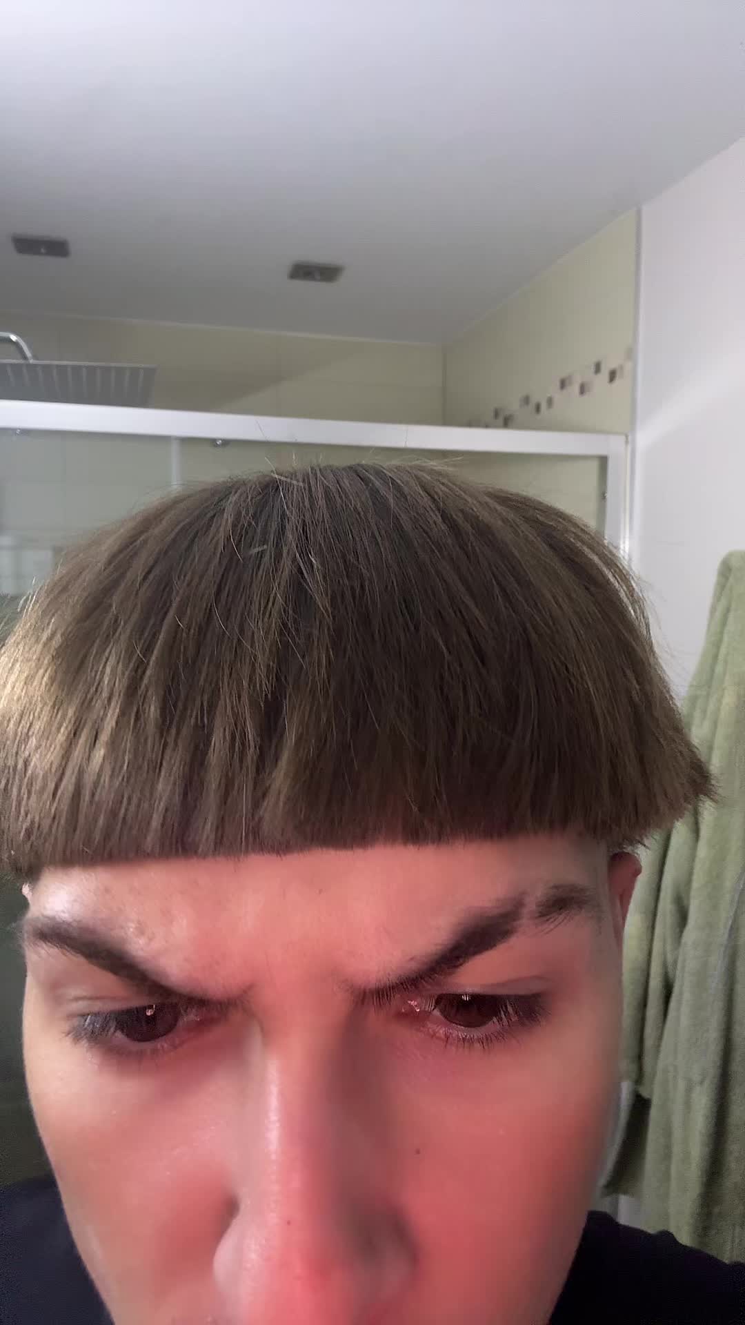 @Eloan_vnr 💇