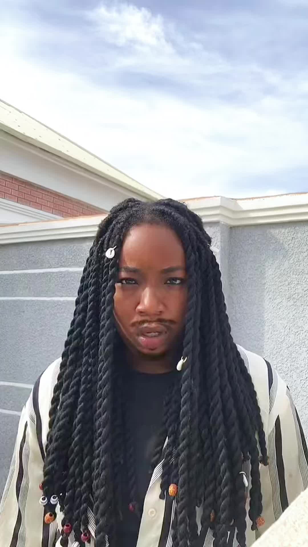 @Womanking🌈 ᥫ᭡