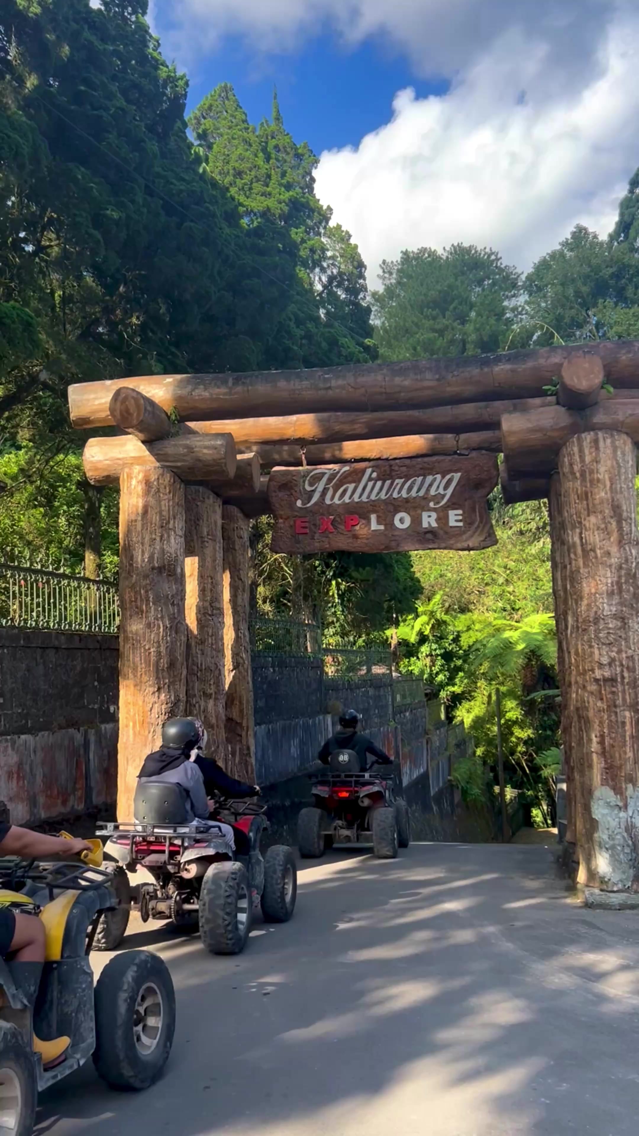 @Wisata Keliling Jogja