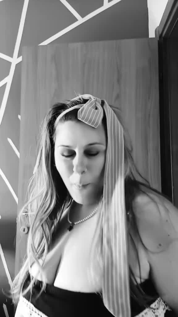 @Emanuela Ascione❤️♾️ﮩ٨ـﮩﮩ٨