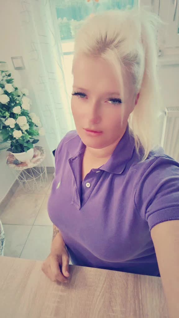 @🦋⁂༄ℬ𝓁ℴ𝓃𝓭ℯ𝓇ℯ𝓷𝓰𝓮𝓁༄⁂🦋