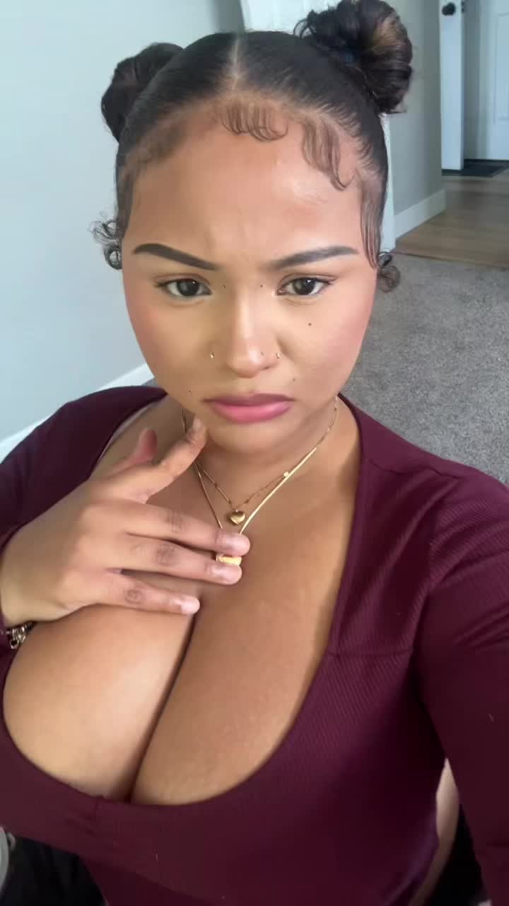@Vixen👙💲🌺