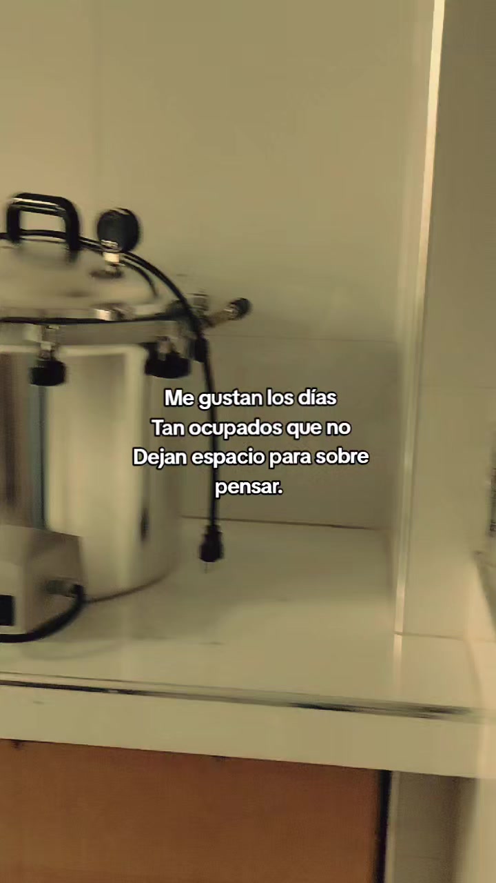 @lunita