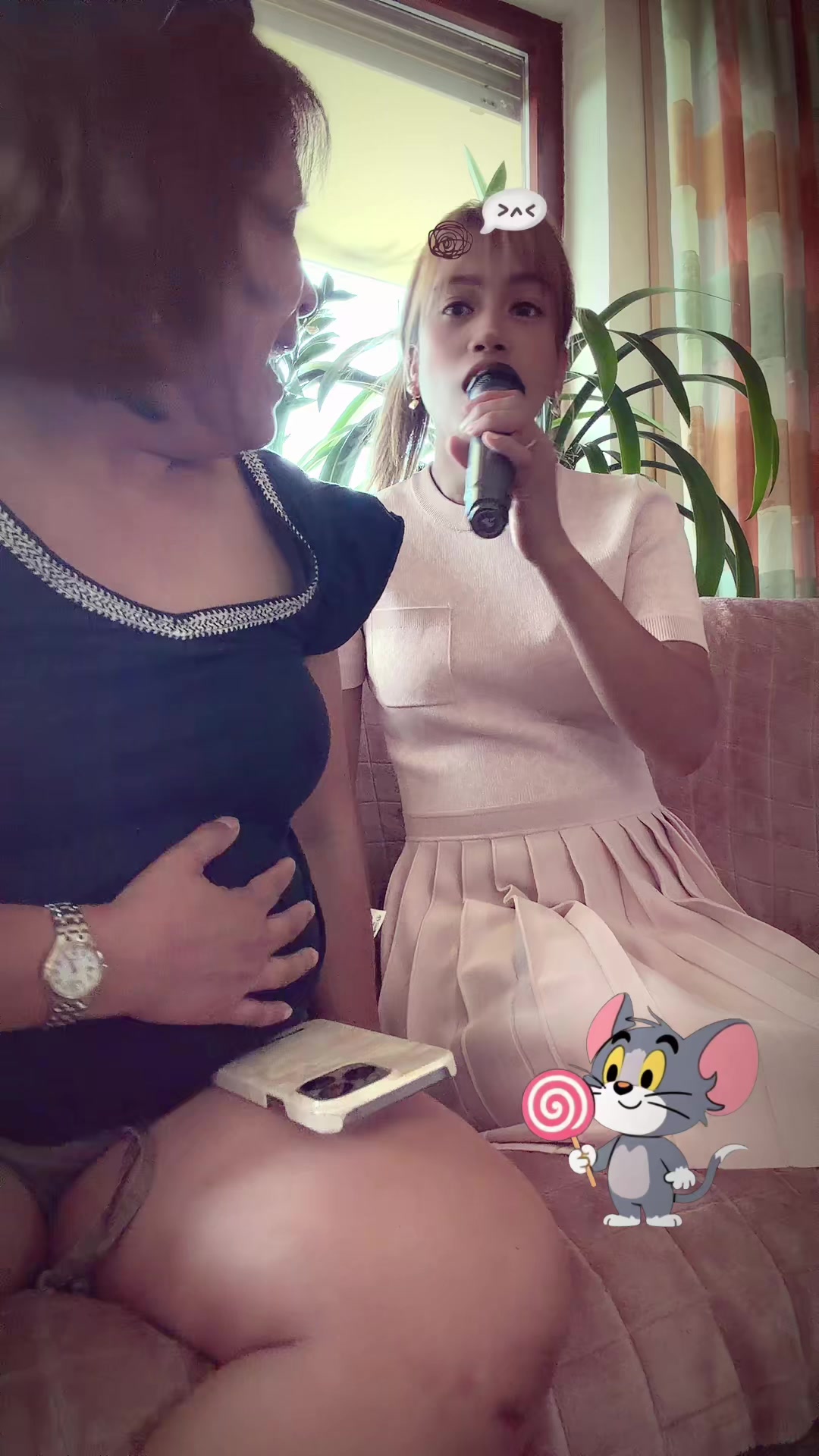@Luvjoy12