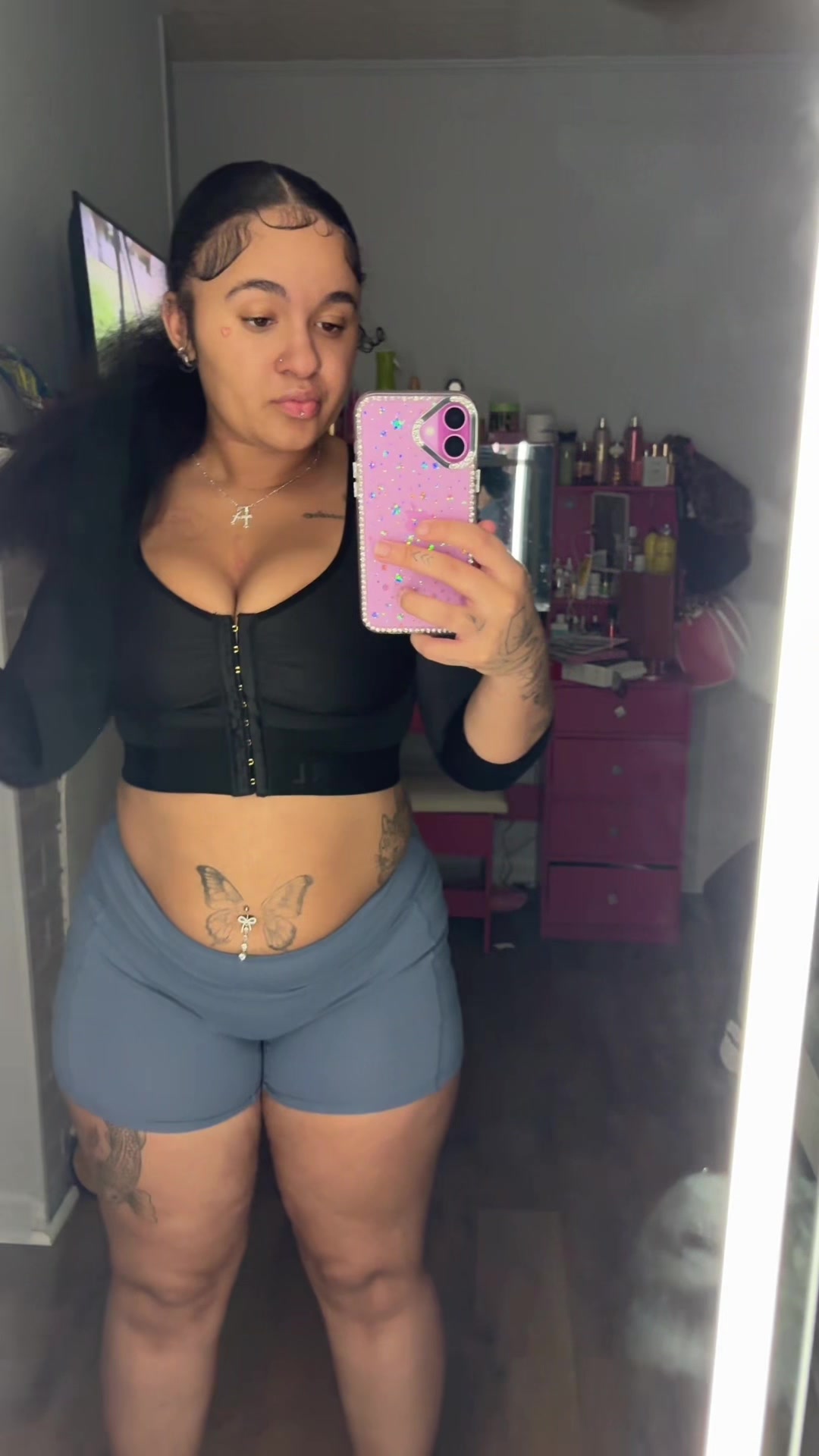 @*Fine ass😍💍*