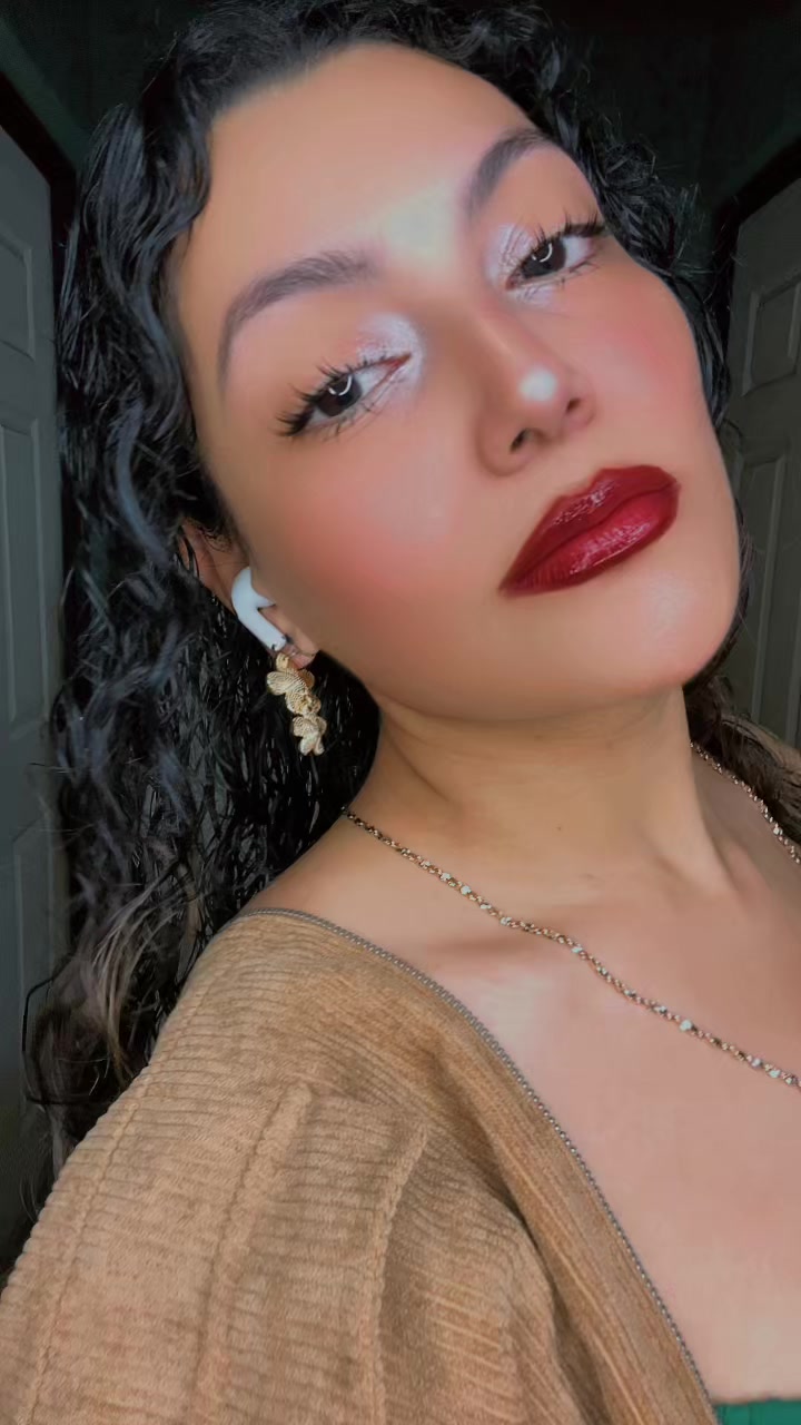 @Alejandra Ramirez☀️