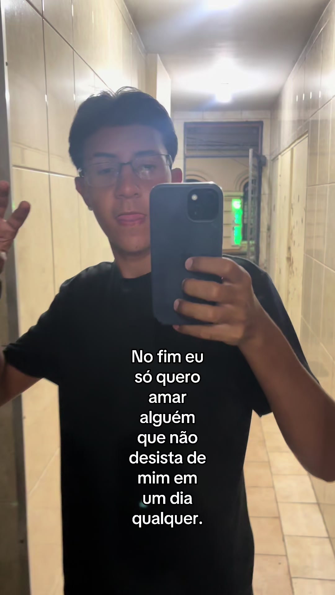 @&Eacute; o Th