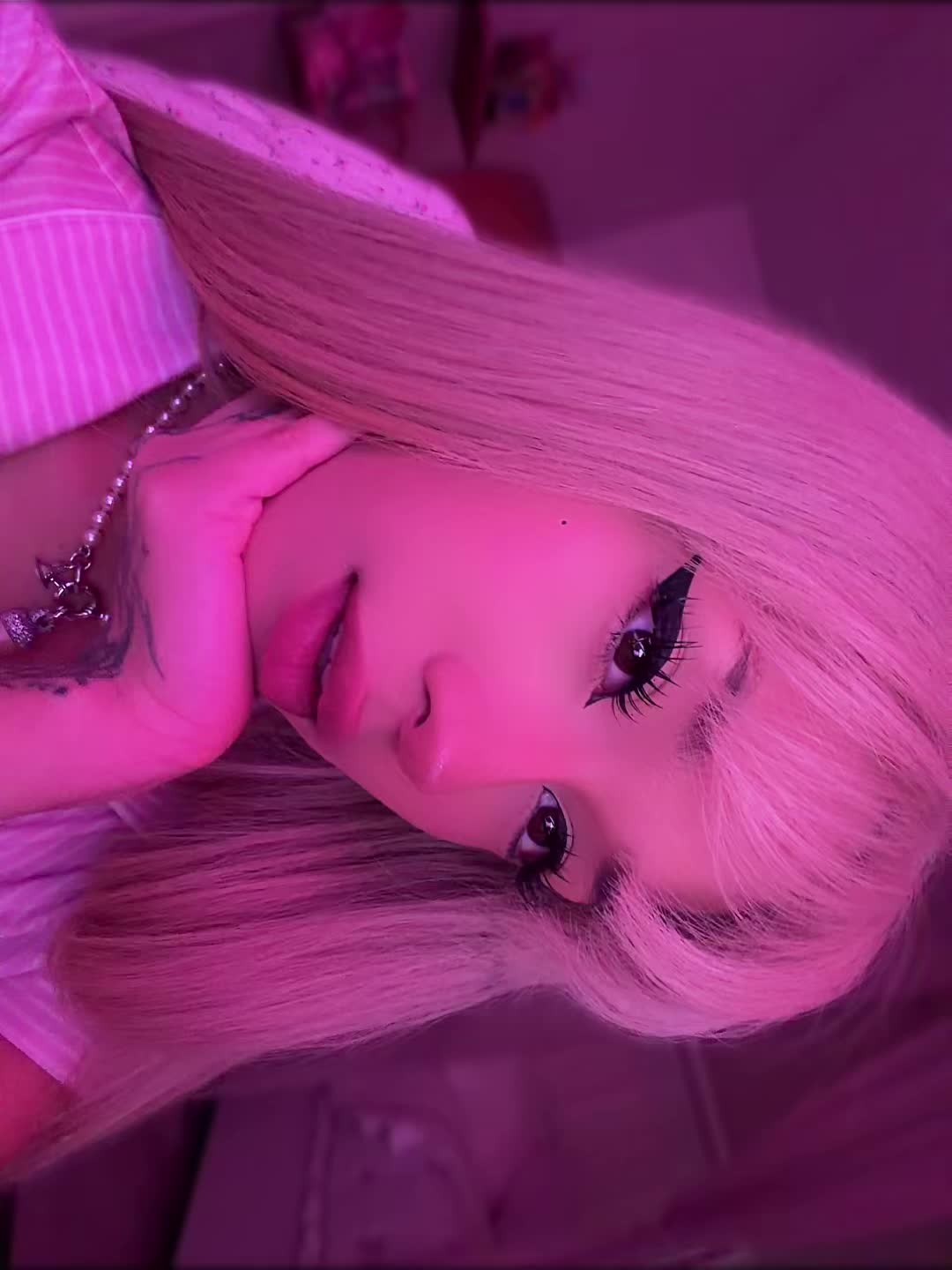 @(:̲̅:̲̅:̲̅[̲̅:♡:]̲̅:̲̅:̲̅:̲̅)