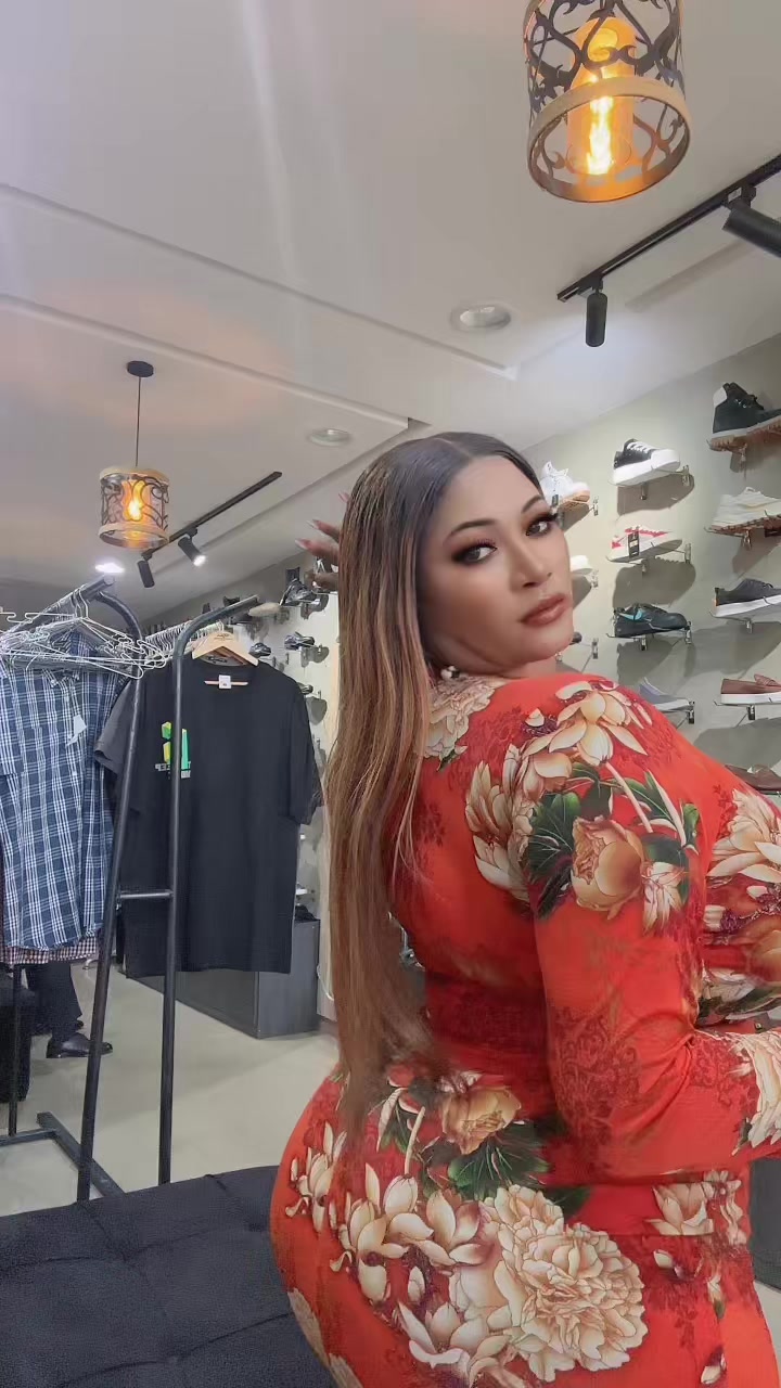 @Jemimah Gucci