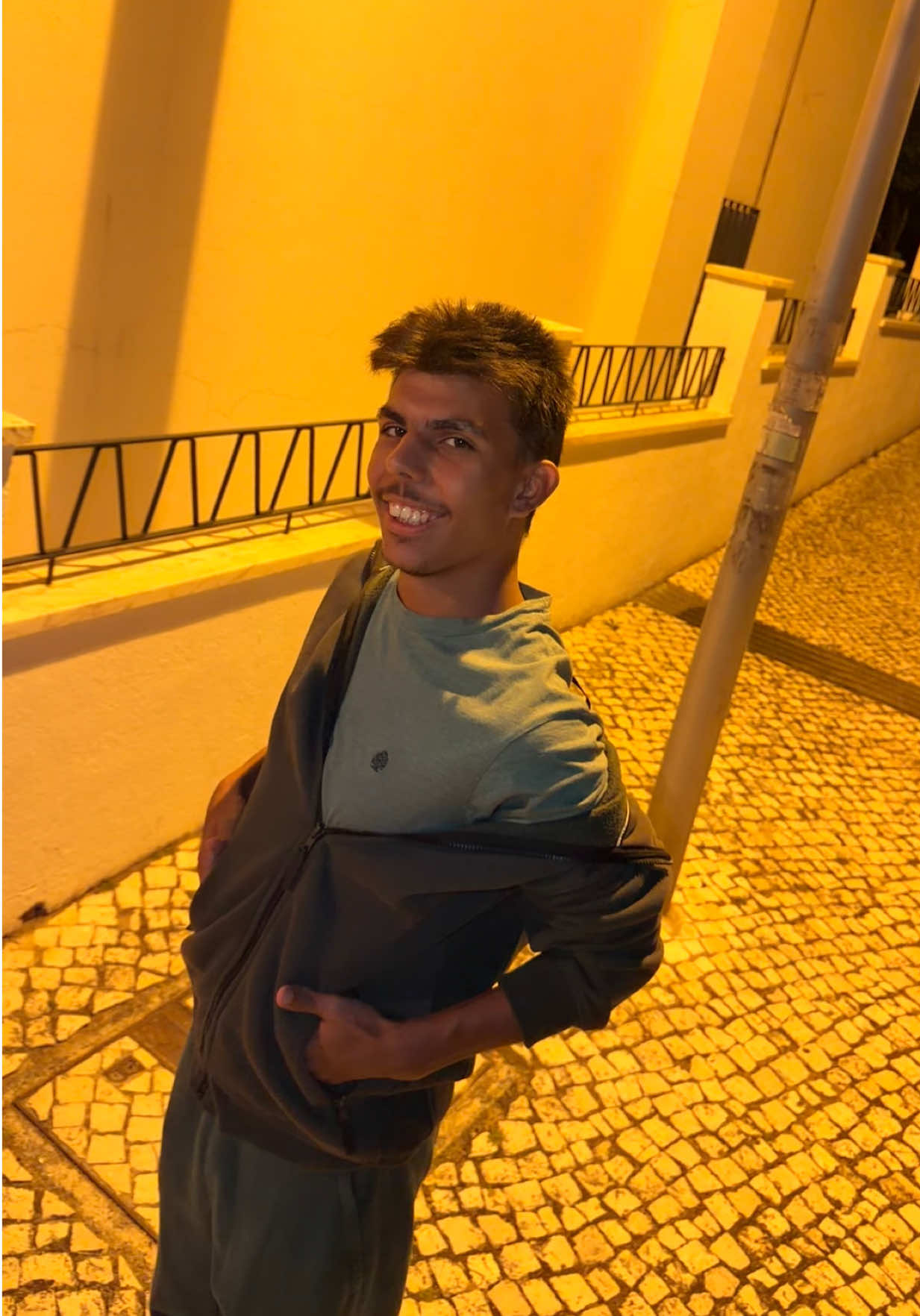@Tiago