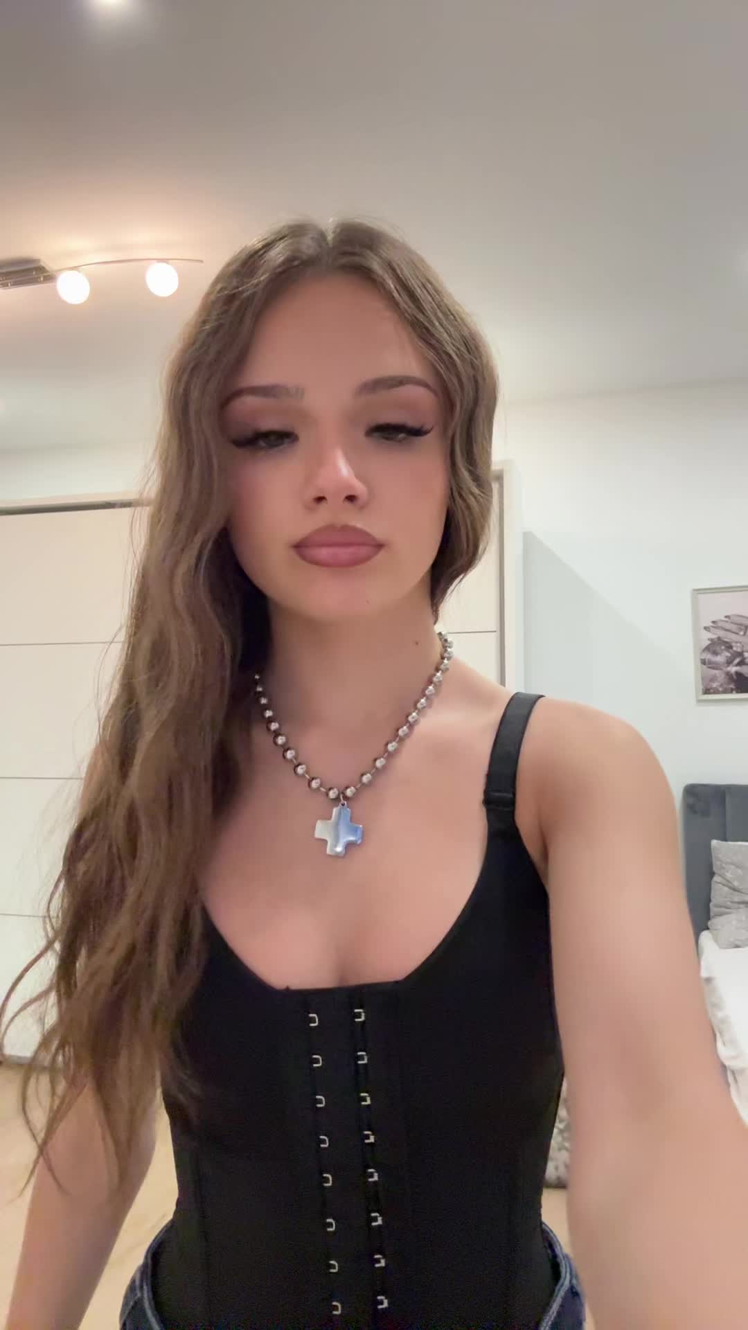 @zuzia