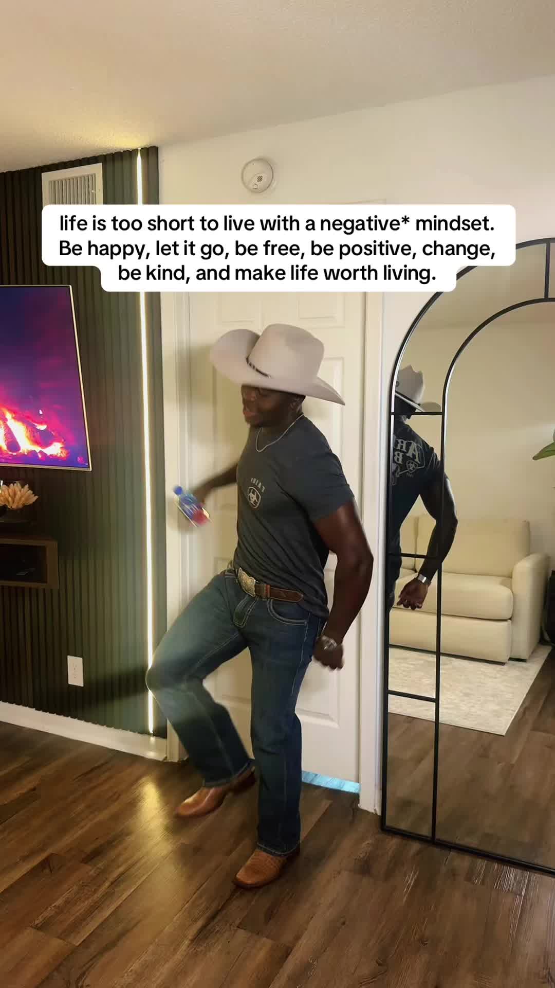 @cowboyfitme