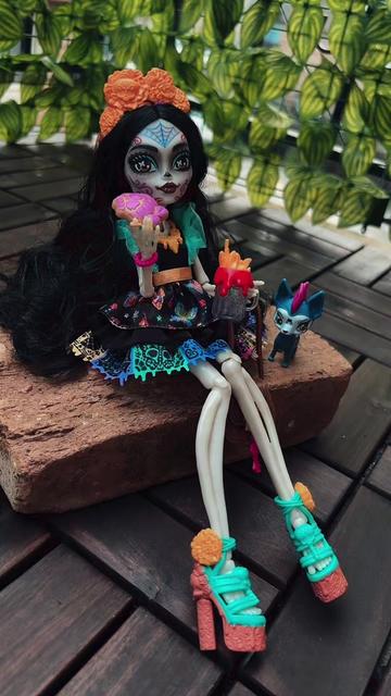 @Tifa’s Tiny Treasures ๐ต๐ธ